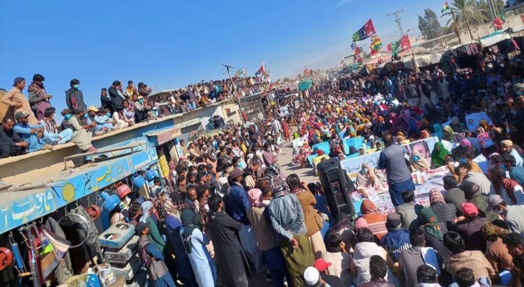 بی وائی سی ءِ نیمگ ءَ ھزدار، وڈ، نال ءُ ناگ ءَ زھرشانی کنگ بوتگ