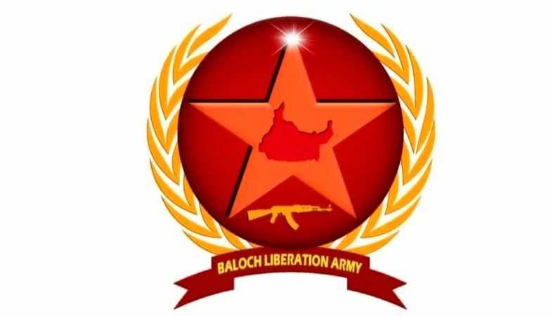 بارکان ءَ سرکاری ماڑی ءِ گوں تراک ءَ تباہ کنگ ءِ زمہ واری بی ایل اے ءَ منّ اِتگ