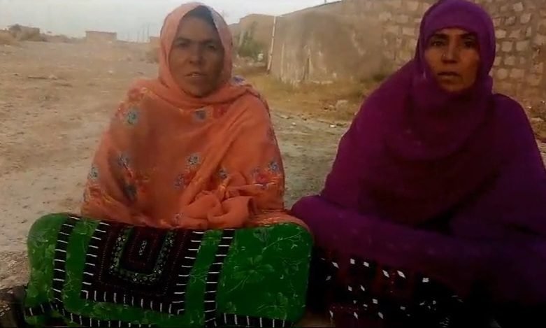 یونس من ءَ زھگ ءِ وانینگ ءِ نام ءَ رد داتگ ءُ گوں منی جنک ءَ نکاہ کرتگ۔ بسران بلوچ