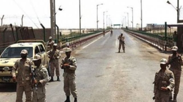 پنجگور: ایرانی لشکر ءَ سیمسر ءِ نزیک ءَ اُرش کرتگ