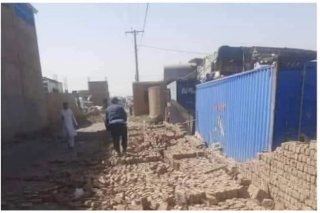 اوگانستان ءَ زمین چنڈ ءَ دو ھزار مردم بیران ءُ نوہ ھزار زدگ بیتگ