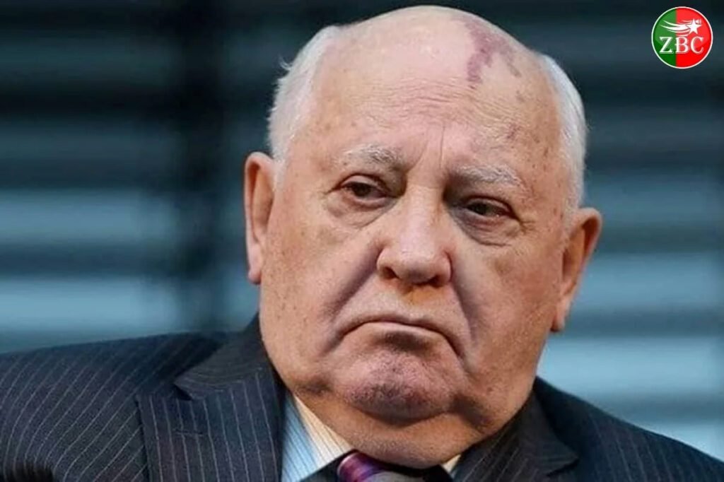 میکائیل گورباچُپ، سویت سَنَّت ءِ گُڈی سروک بیران بیتگ