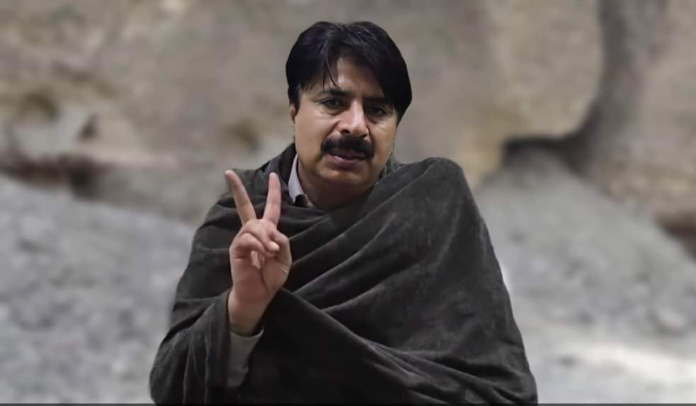 بلوچ آجوئی زْرمبشت کِردانکی ءُ سیاسی بنیاد ءَ سوبمند بوتگ۔ ڈاکٹر اللہ نزر