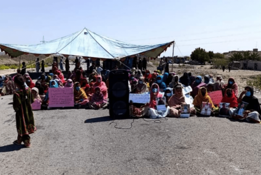 تجابان ءَ زوربیگواھیں ھدا داد ءِ کھول ءِ زھرشانی نندانک ءَ سے روچ اِنت کہ برجاہ اِنت