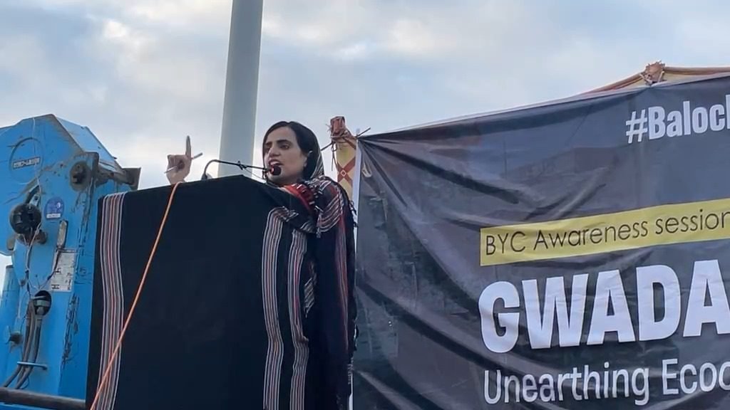 بلوچاں  مدام پہ وتی سرڈگار ءِ  رکینگ  ءَ ساہ ندر کرتگ اَنت۔ ڈاکٹر ماہ رنگ