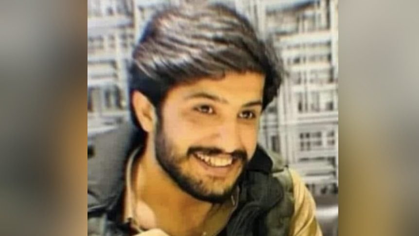 دگ ویل ءَ شھید بوتگیں شھاب رھیم گوں ھچ وڑیں سلاہ بندیں گلاں ھوار نہ بوتگ۔ کھول