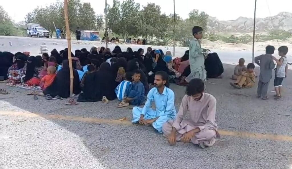پسنی ءَ زور بیگواھیں  بھادر بشیر ءِ کھول ءَ زھرشانی ءَ شھدگ بند کرتگ