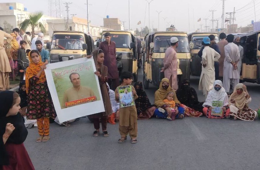 شال ءَ زھیر اھمد ءِ زوریں بیگواھی ءِ بگیری ءَ کھول ءَ زھرشانی کرتگ