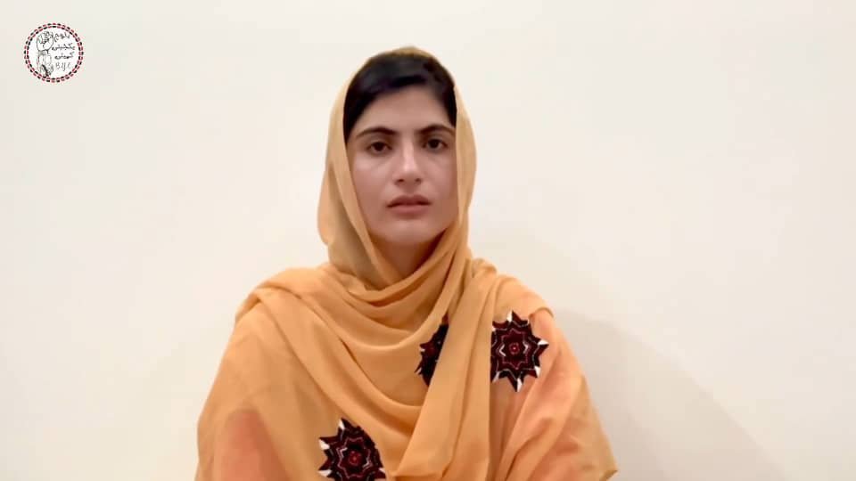 کراچی ءَ ￴باندا زوریں بیگواھیانی بگیری ءَ ￴روانکے کشگ بیت بھر بزور اِت۔ سمی دین