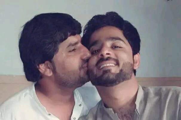 ھاران ءَ ￴پاکستانی لشکر ءَ ￴دو برات آوارجتگ، کھول ءَ ￴زھرشانی کرتگ