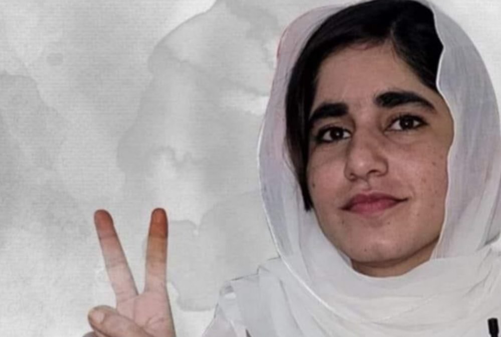 گْوادر ءَ باندا شھید پدائی ماھل ءِ کھول ءِ ￵نیمگ ءَ ￴￵ناساڑی ئیں جنازہ نماز وانگ بیت