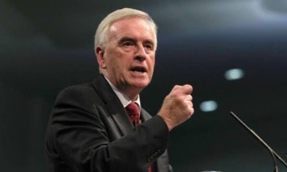 جان میکڈونل ءَ برتانیا ءِ پارلیمان ءَ بلوچستان ءِ باروا کرار دادے پیش کُرتگ ما آئی ءِ منتوار ایں۔ بی این ایم