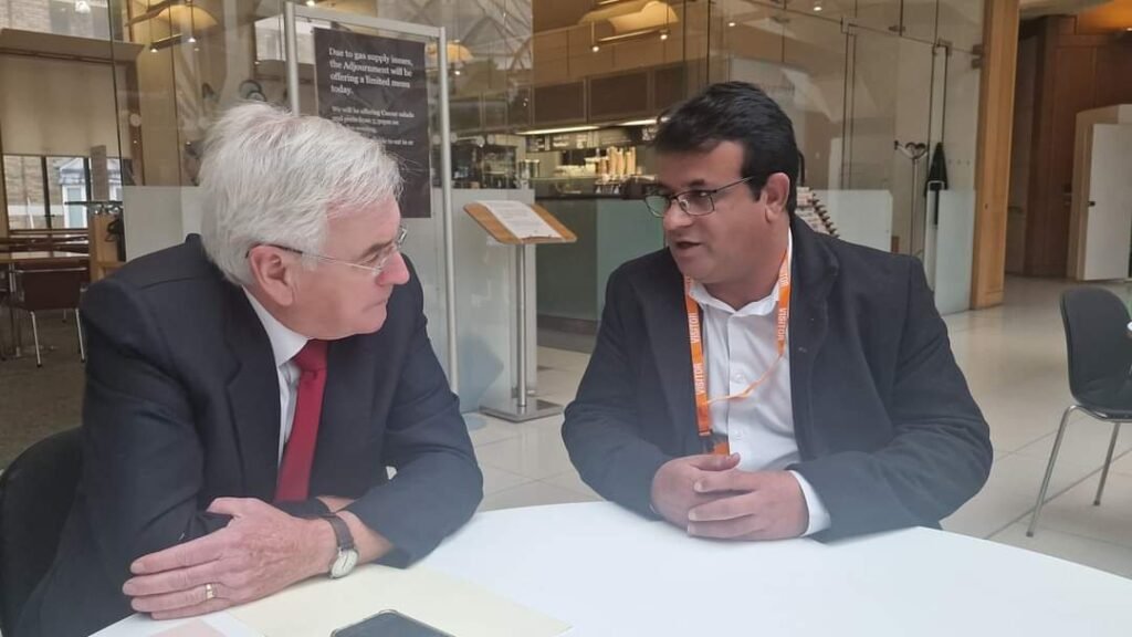 بی این ایم ءِ ￵سرکماش ڈاکٹر نسیم ءِ گوں برتانیائی پارلیمان ءِ باسک جان میکڈونل ءَ گندک ، بلوچستان ءِ جاورانی سر ءَ گپ ءُ تْران