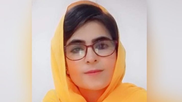 سنگت ھمیدہ ءَ ￴دروت ندر کن ایں ءُ ￶اے گرانیں ساھت ءَ آئی ءِ ￵کھول ءِ گماں شریدار ایں۔ بلوچ وومن پورم