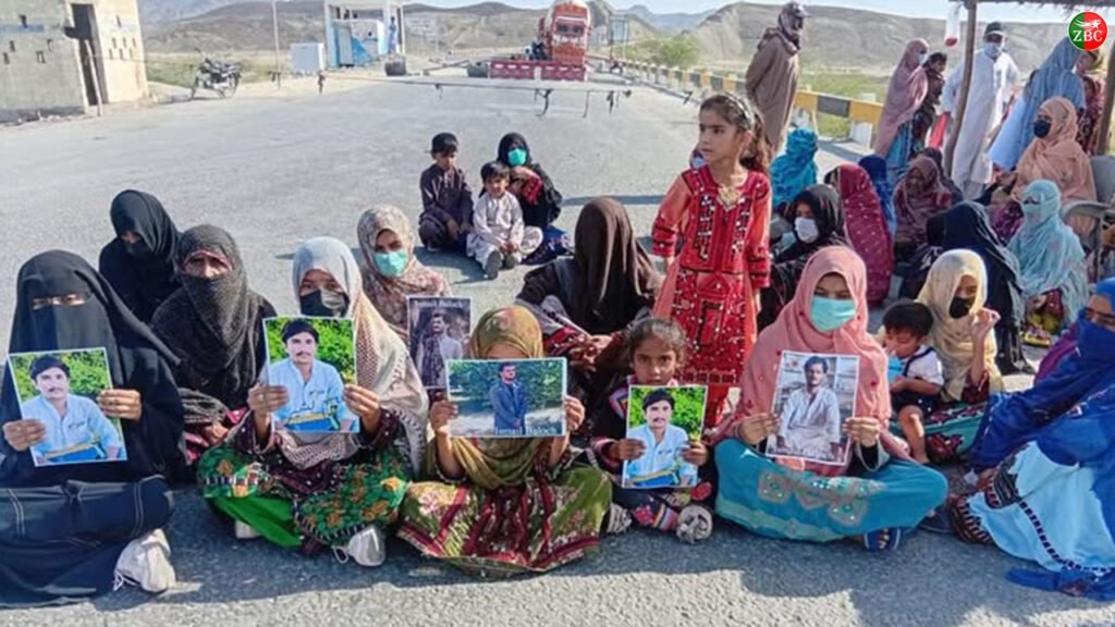 تربت ءَ زور بیگواھیں مردمانی کھولاں جدگال ڈن ءَ زھرشانی ءَ دگ بند کرتگ