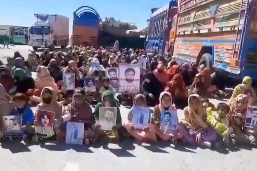 مستونگ ءُ کلات ءَ زور بیگواھیں مردمانی کھولانی زھرشانی نندانک برجاہ اِنت