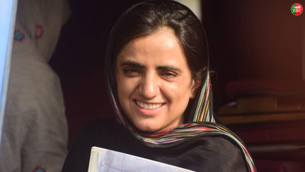 ڈاکٹر ماہ رنگ سکا نادراہ اِنت پہ آئی انساپ ءِ لوٹ ءَ توار چست بہ کن اِت۔ نادیہ بلوچ