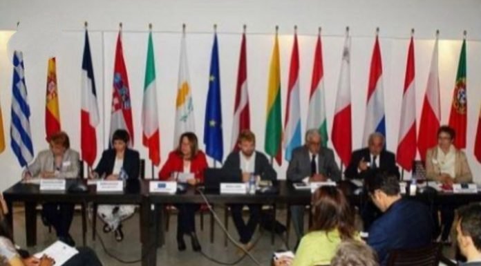 بلوچ جنین، انسانی ھکانی کارکنانی سر ءَ بیتگیں  زوراکی یورپی یونین  انسانی ھکانی  گل ءَ ایر جتگ