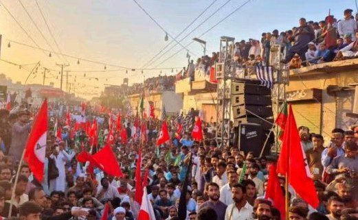 چہ سند شھکور ءَ آپ برگ ءِ بگیری ءَ ششمی روچ ءَ زھرشانی برجاہ بیتگ