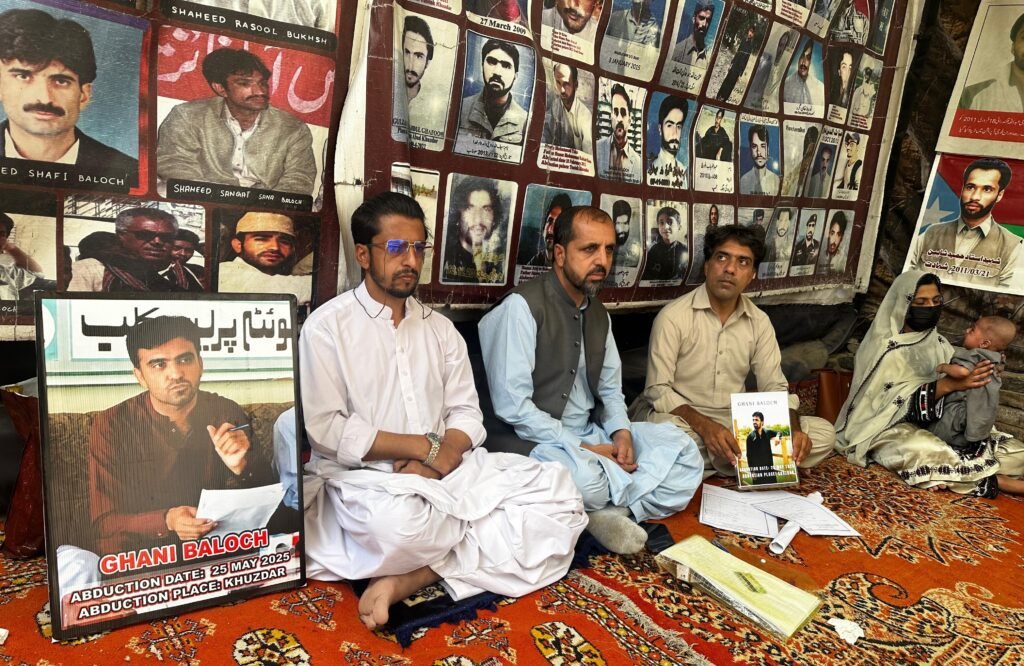 اگاں ابدلگنی ءُ ایمل ءِ سر ءَ چونیں ھم بھتامے ھست گڑا آمیدگس ءَ پیش کنگ بہ بنت۔  نسراللہ بلوچ