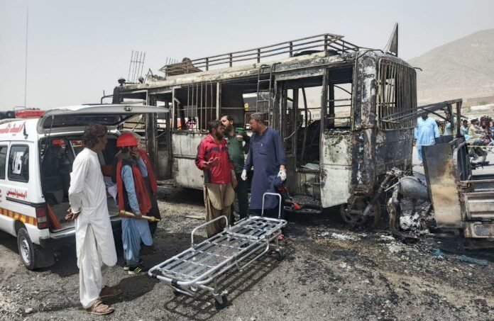 شال  ءَ مساپر بسے ءَ بن کرتگ شش مردم بیران بیتگ