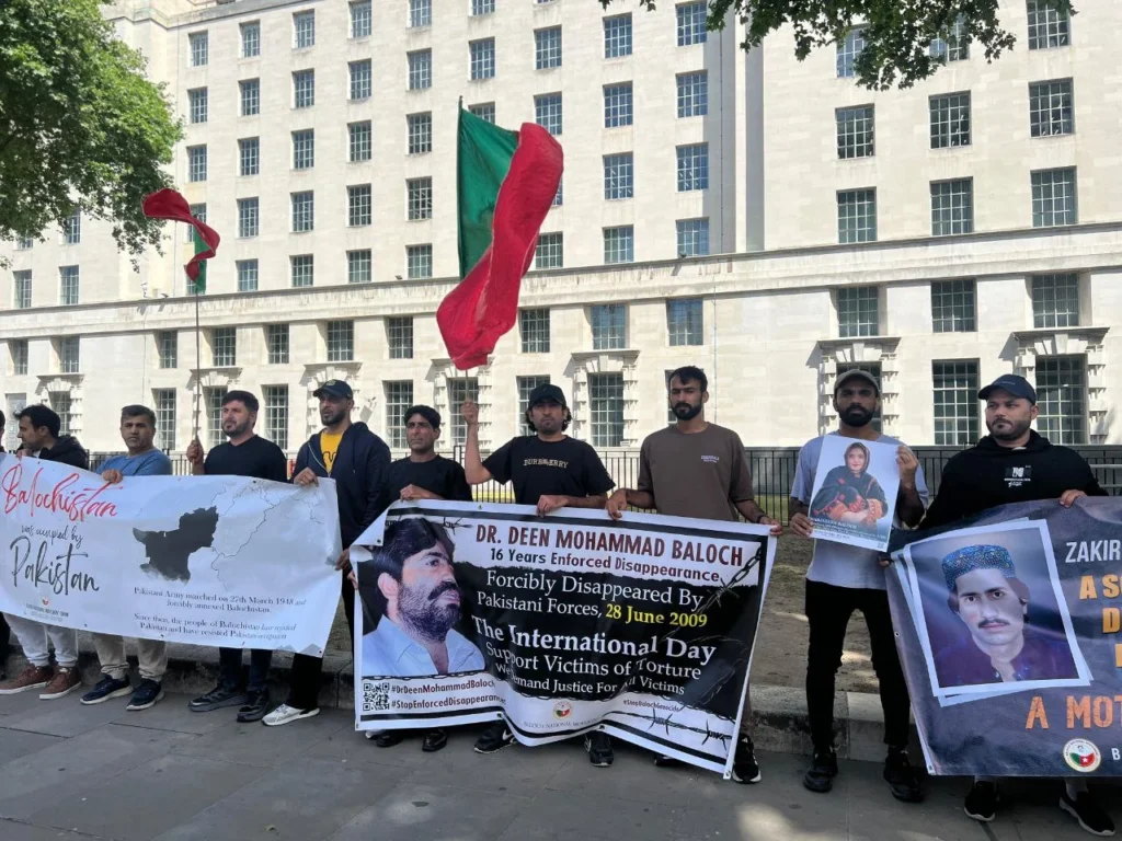 گل ءِ راھشون ڈاکٹر دین مھمد ءِ زور بیگواھی ءِ شانزدہ سال — بی این ایم ءِ ماں لندن ءَ زھرشانی