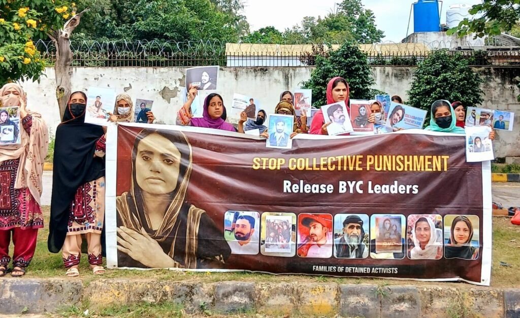 اسلام آباد زھرشانی ءِ پنجاہ ءُ ھشت روچ: سرکار ءَ اے پیرزالیں ماسانی جنجالی ءِ پرواہ نیست